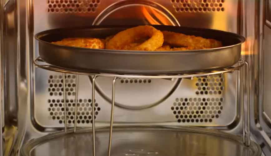 Is there a microwave convection oven air fryer combo